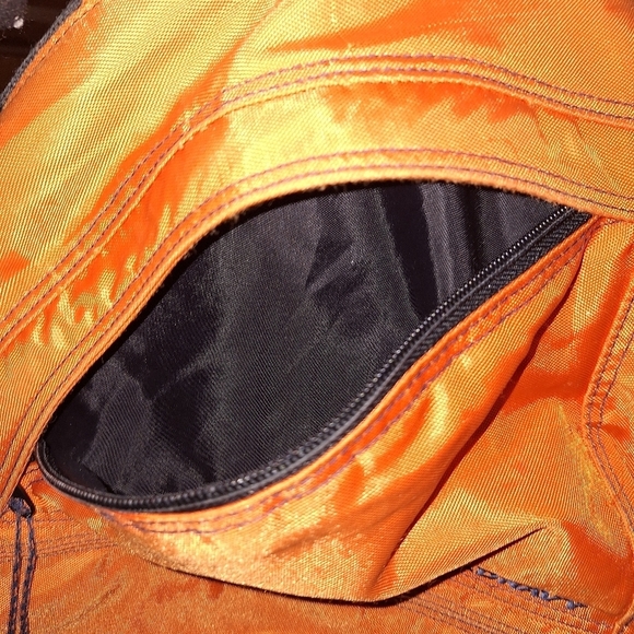 Old Navy orange large sling bag. Pre-owned but in good condition. - Picture 7 of 10
